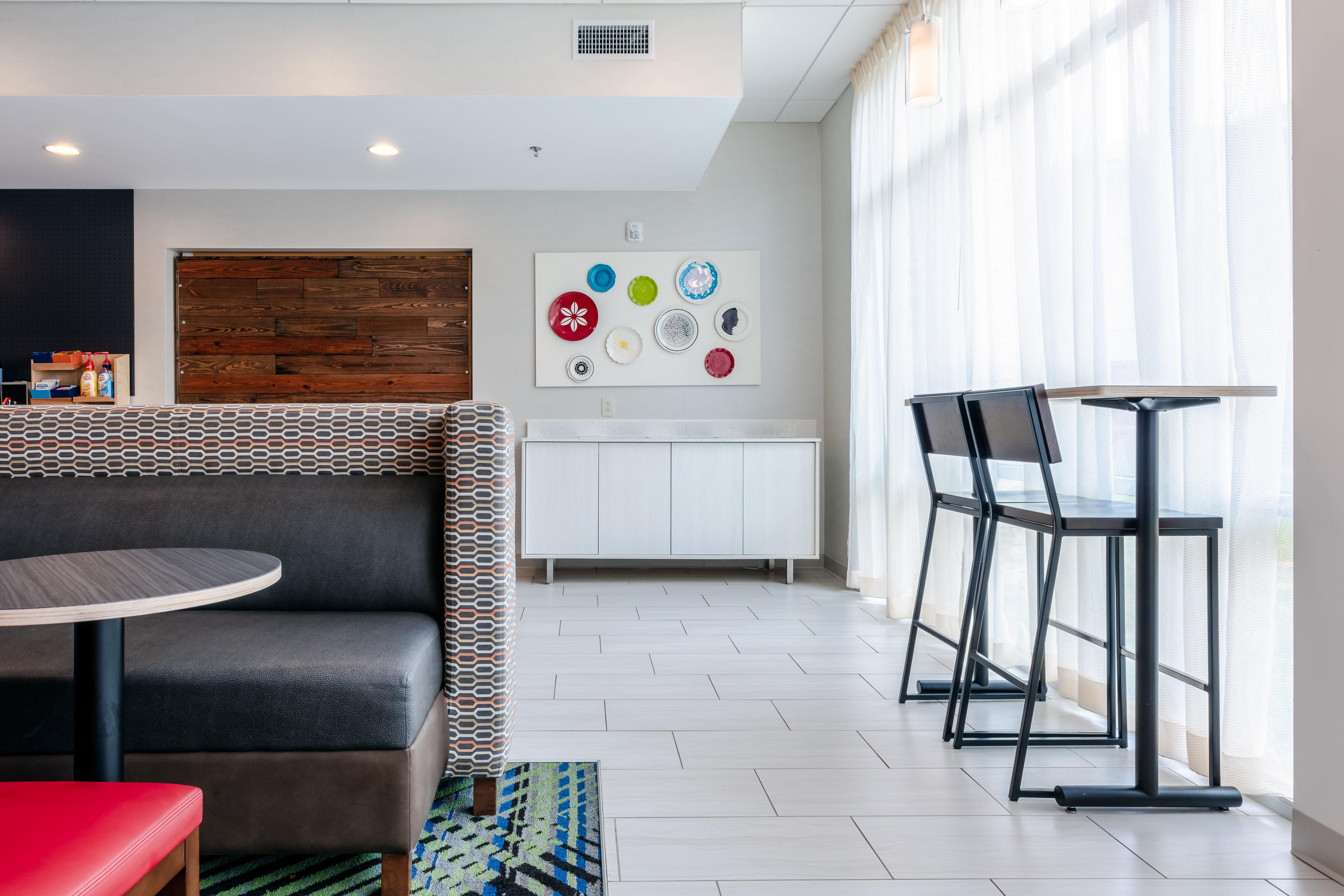 Holiday Inn Express Calhoun South By Ihg Eksteriør billede